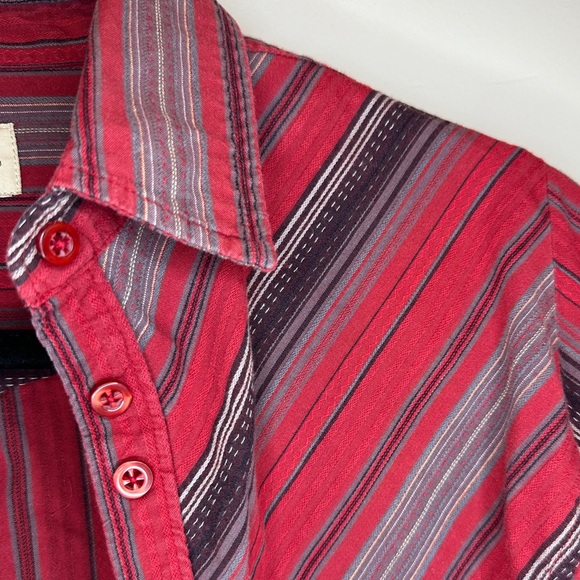Woolrich women’s red striped button down top, medium - Picture 2 of 3
